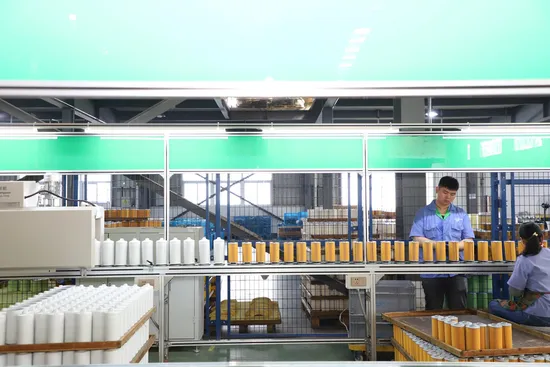 Auto Engine Parts Element Air Hydraulic Oil Fuel Diesel Truck Filter for Toyota John Deere Newholland Benz Jcb Daf Excavator Compressor Motorcycle Tractor Bus 